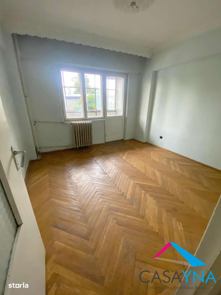 Apartament 3 camere decomandate de renovat - Etaj 1!-3