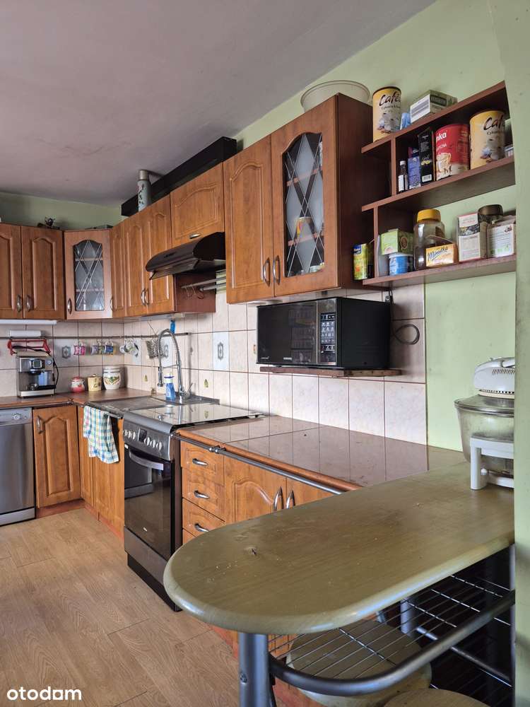 Dom 270 m2 I os. Białe Sady I do częściowego remontu I 3 mieszkania I-12