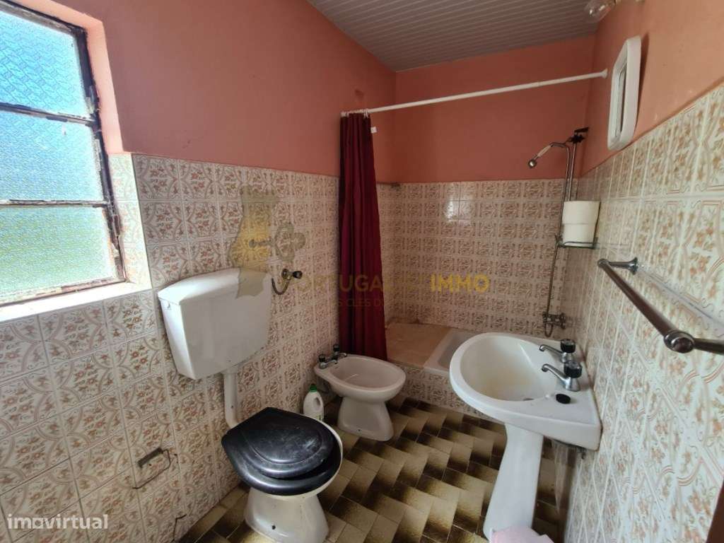 Para venda: Propriedade composta por duas habitações numa bonita al...-7