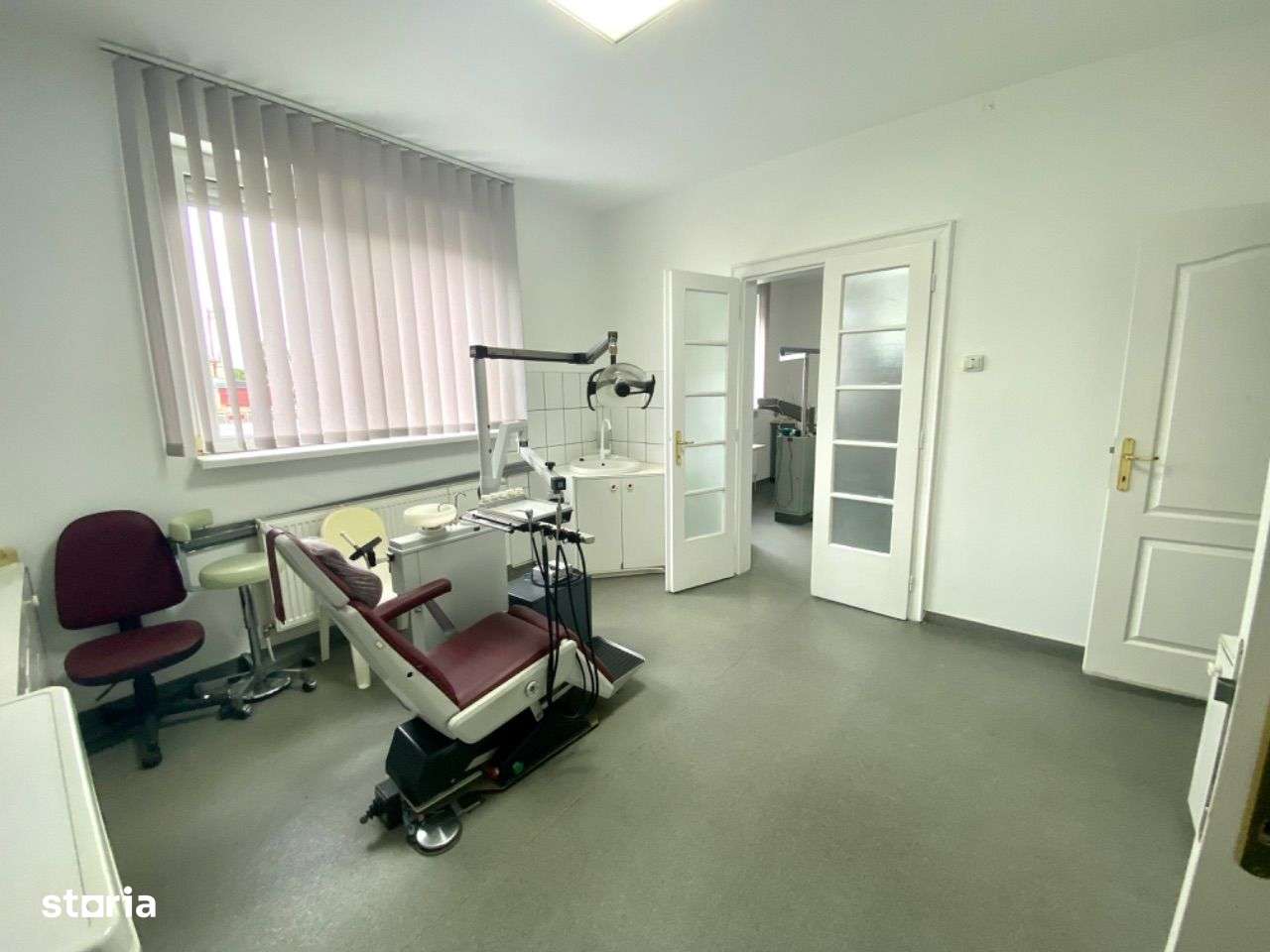 Vand casa, cabinet stomatologic, Micalaca-Calea Radnei-1