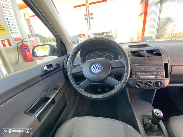 VW Polo - 45