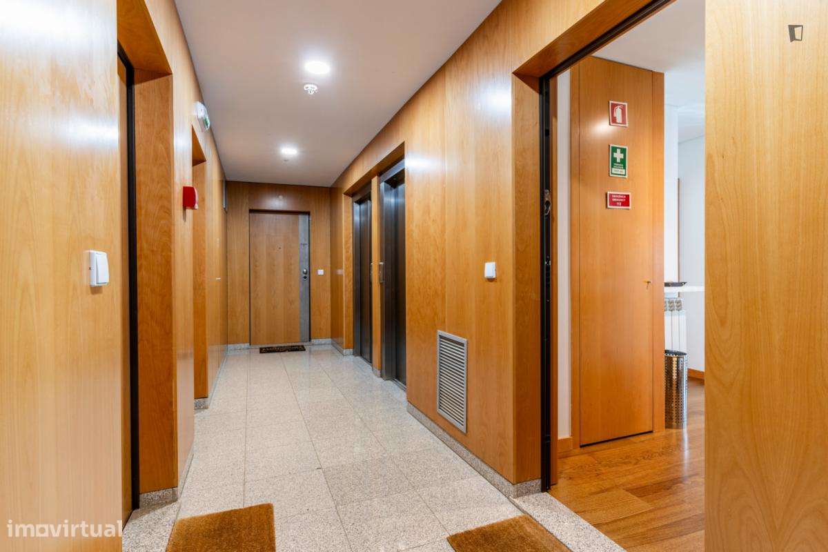 Apartamento com 1 quartos - localizado em Matosinhos Porto - Grande imagem: 4/7