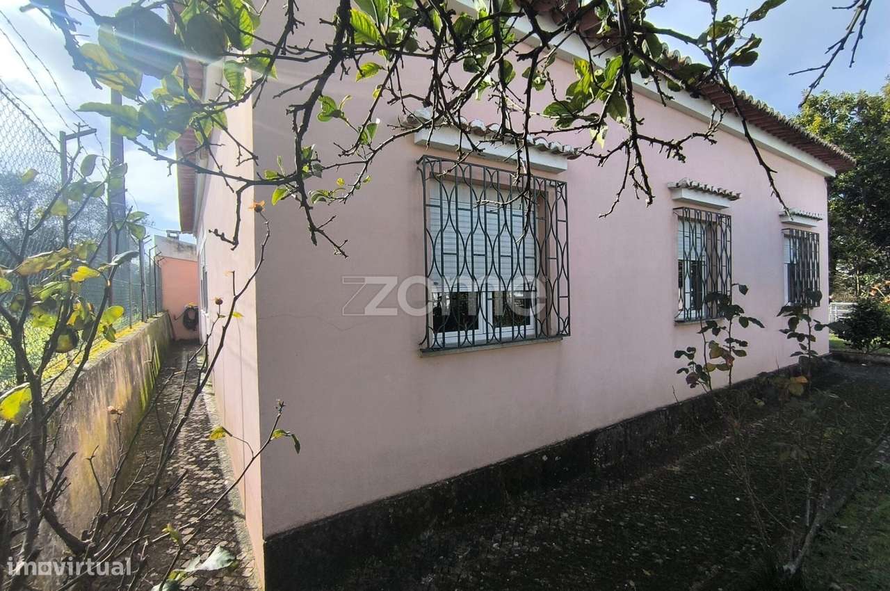 Moradia T4 unifamiliar Carnide-38