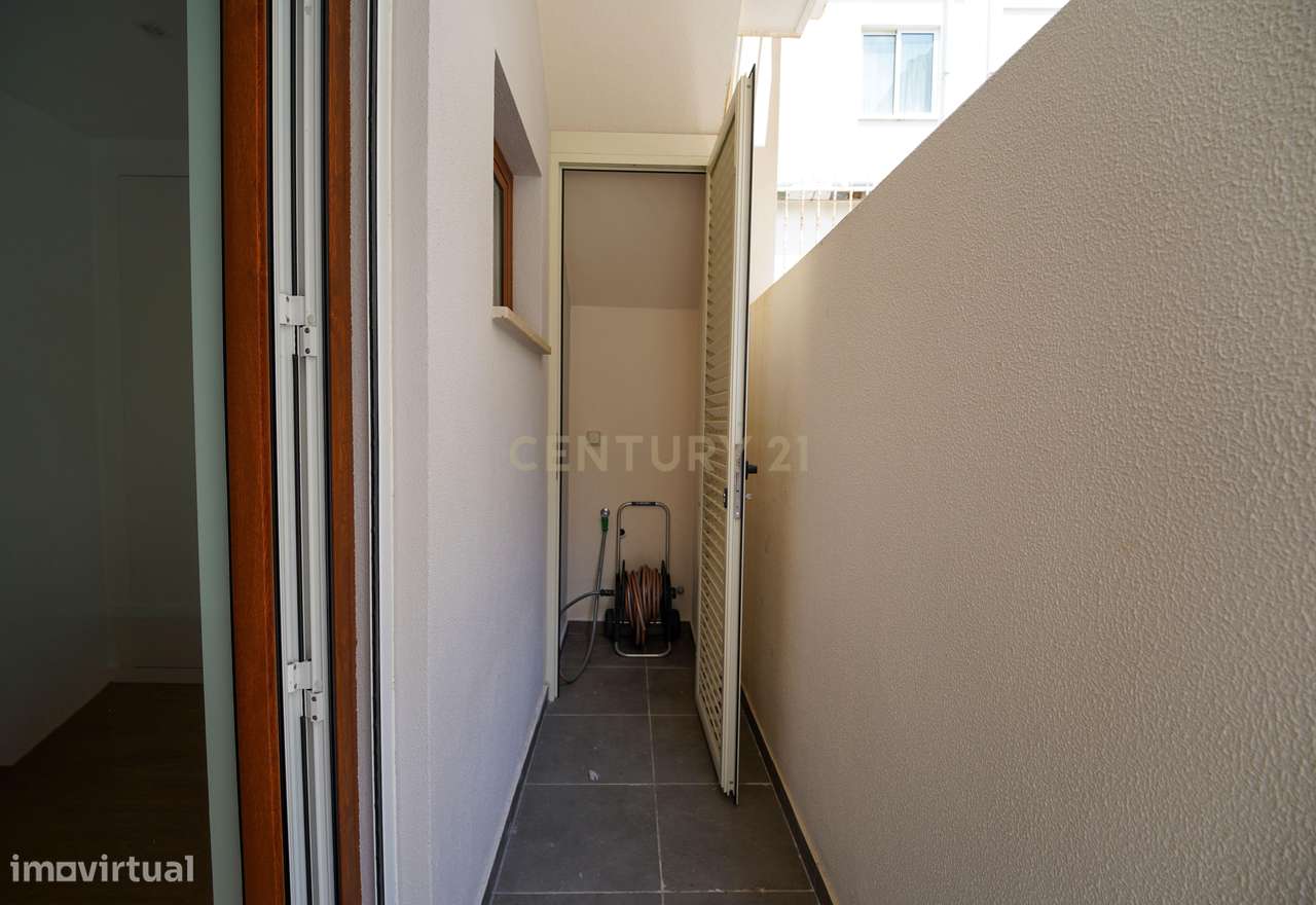 Apartamento T3 frente ao mar-15