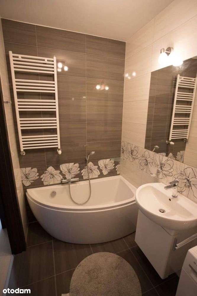 Świeżo malowane mieszkanie w apartamentowcu z garażem - Pełny obrazek: 5/13