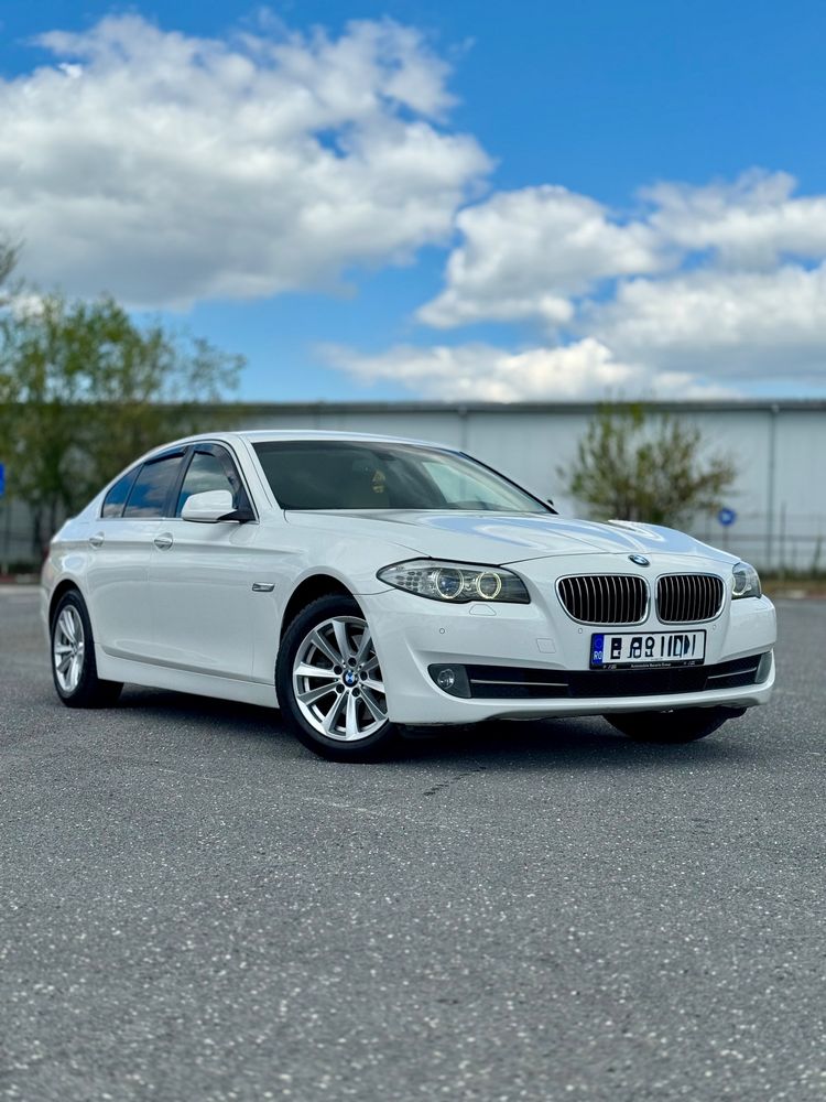 BMW 5 Series F10/F11/F07 [2010 - 2017] 520d BluePerformance Aut. 2013