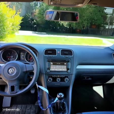 VW Golf 1.6 TDi Confortline - 7