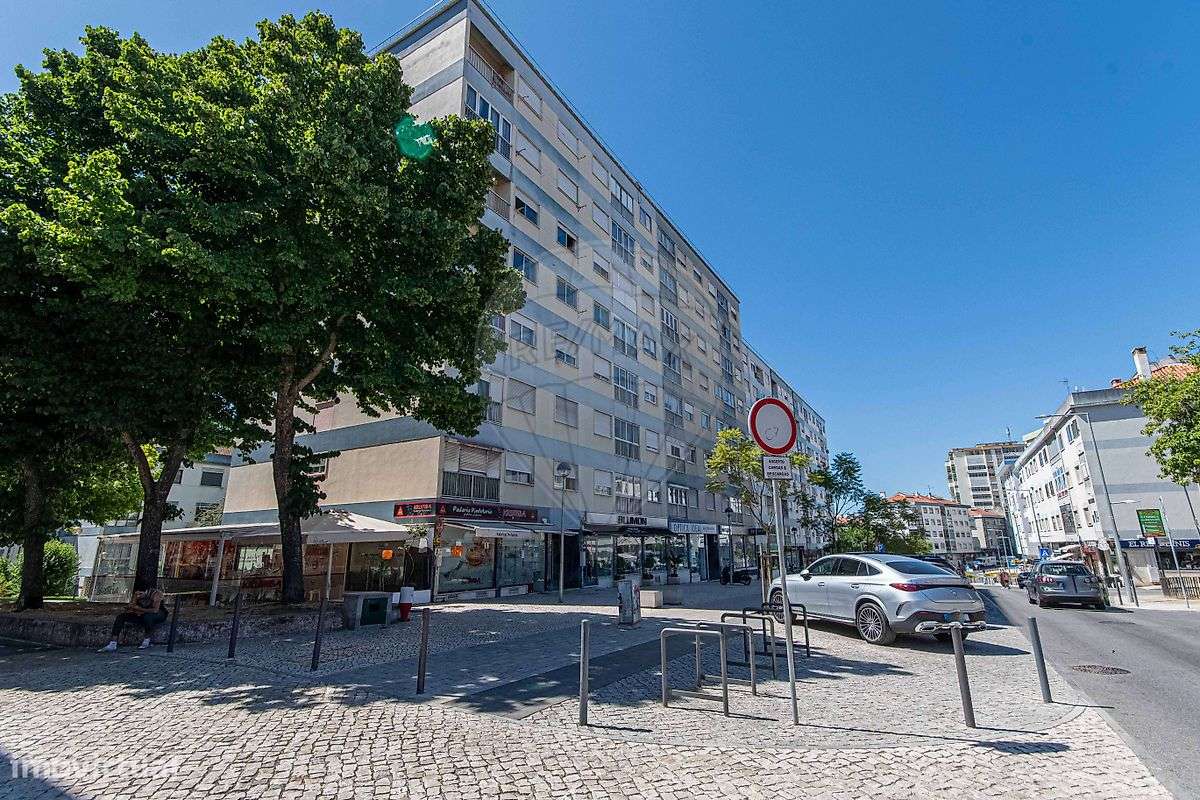 Apartamento T2 para arrendamento - Grande imagem: 2/19