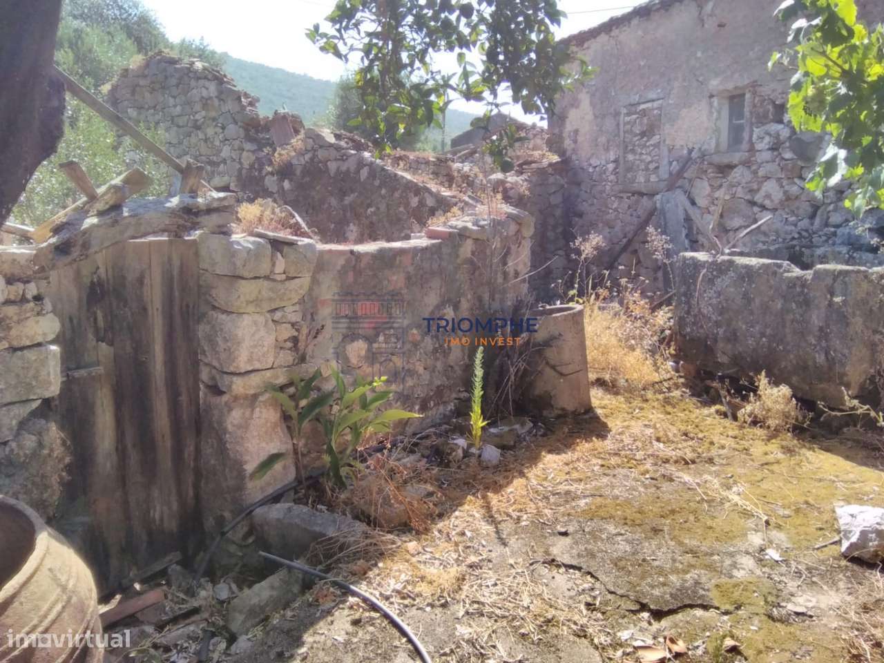 Moradia T5 para recuperar Pelmá, Alvaiázere - Grande imagem: 4/8