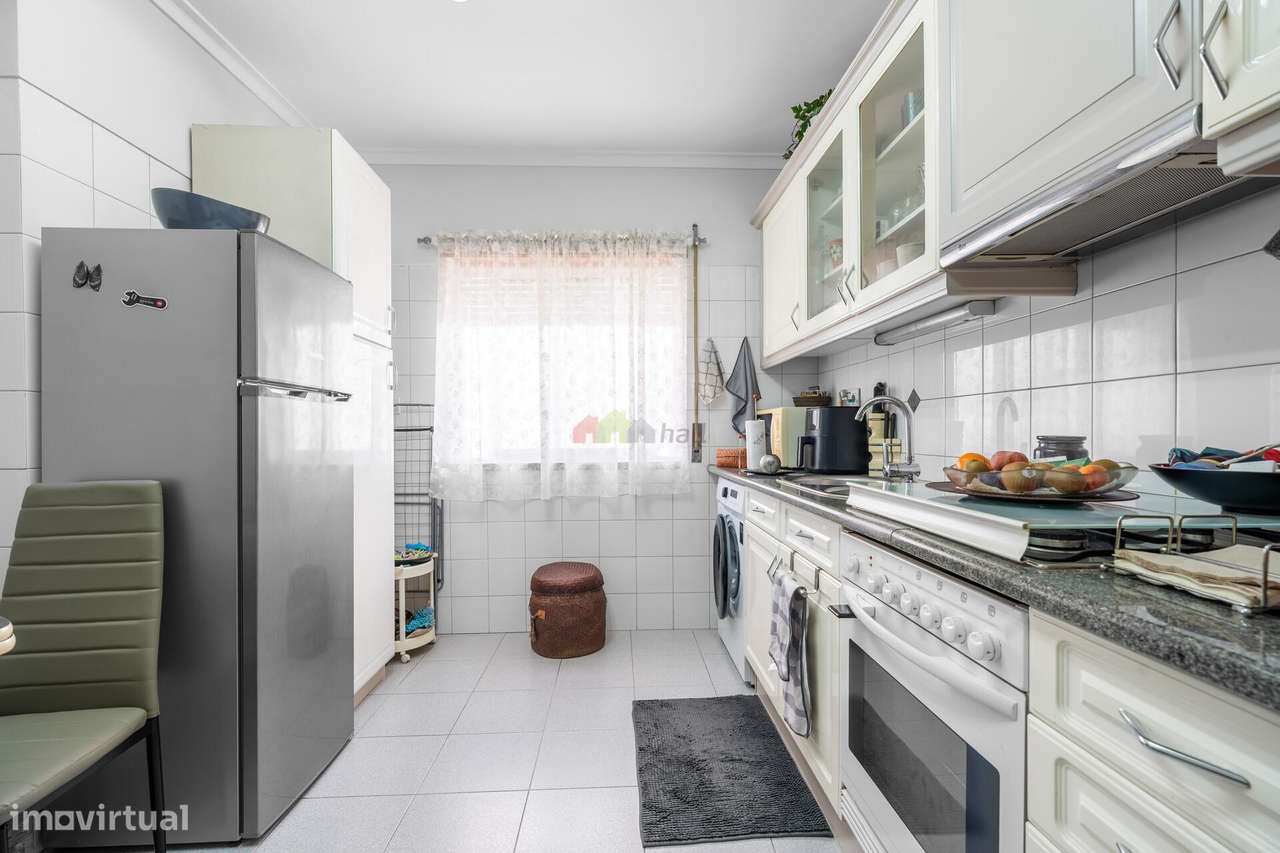 Apartamento T1 em Sta Marta do Pinhal-3