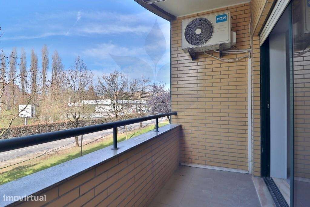 Apartamento T0 para venda em São Victor-13