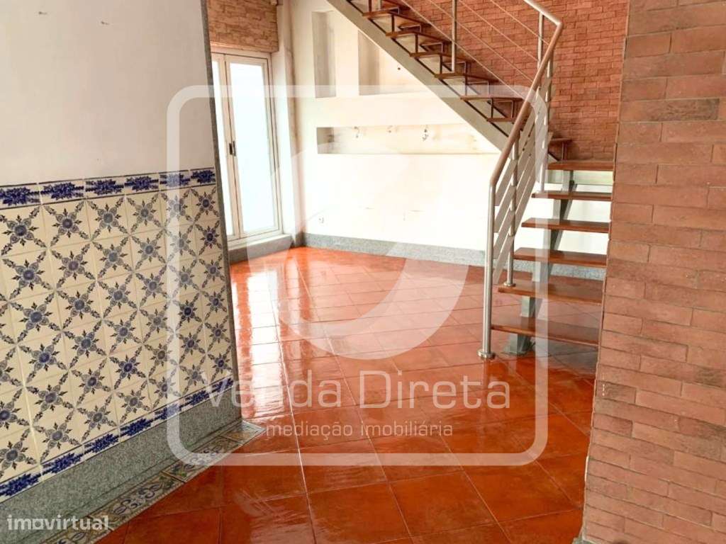Moradia T4 com Pátio e Terraço no Centro Histórico de Évora - IMÓVE...-9