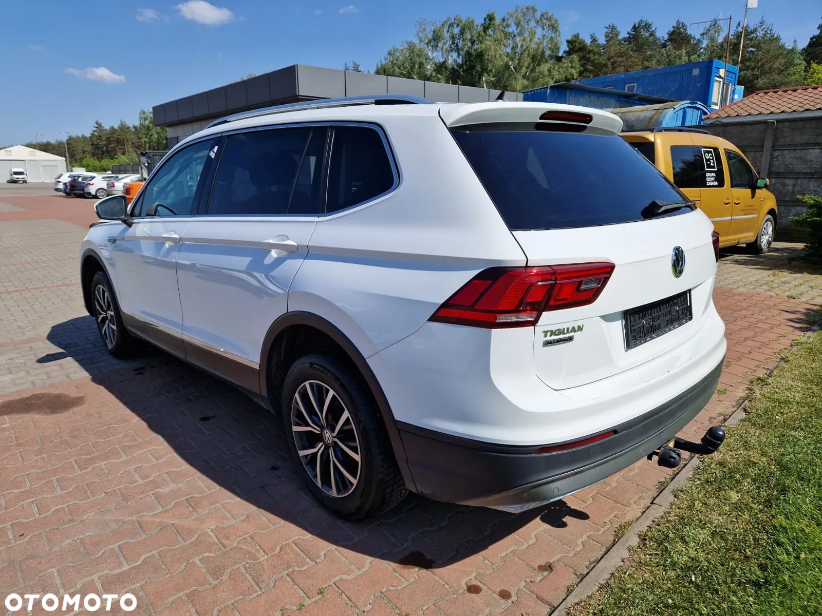 Volkswagen Tiguan Allspace 2.0 TDI SCR Comfortline - 6