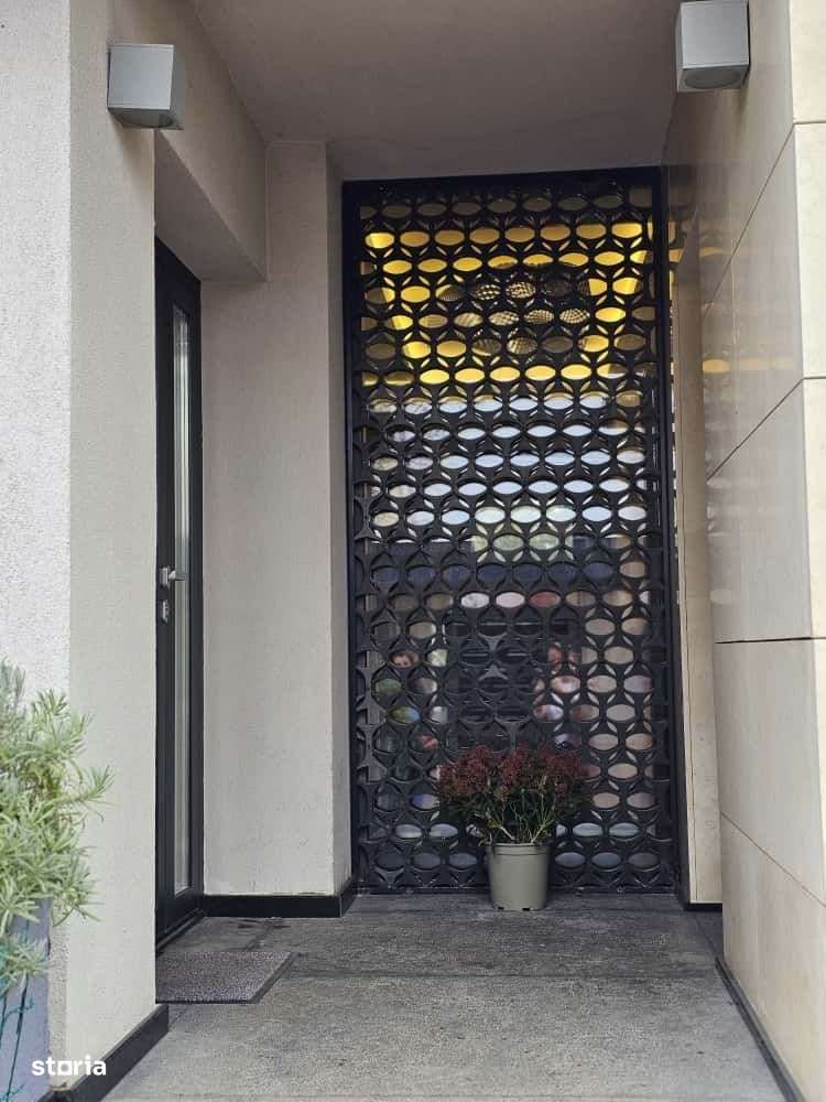 Vilă premium / 380 mpu / LUX / - Imagine principală: 3/20