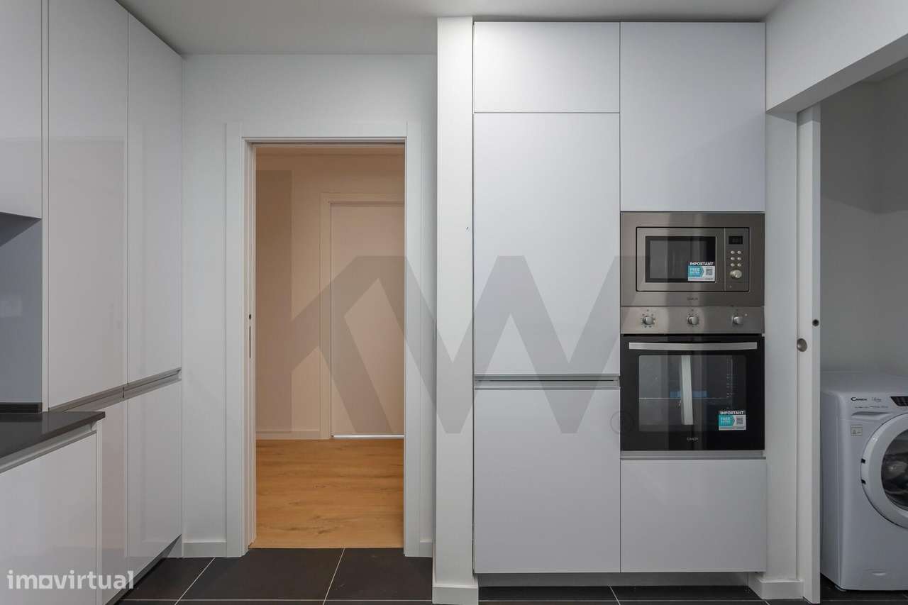 Apartamento T2 com amplo terraço no SkyCity | Serra de Carnaxide - Grande imagem: 4/26