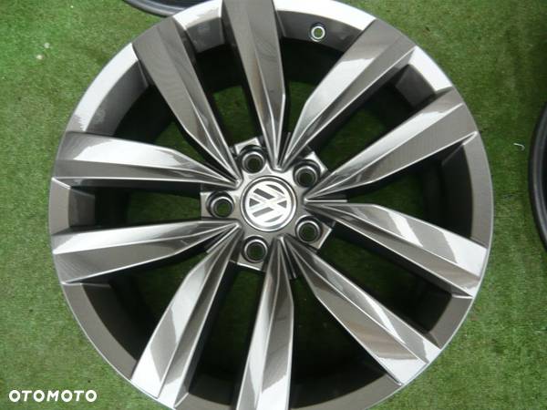 FELGI 18 VW ARTEON PASSAT GRAFIT 4SZT - 1