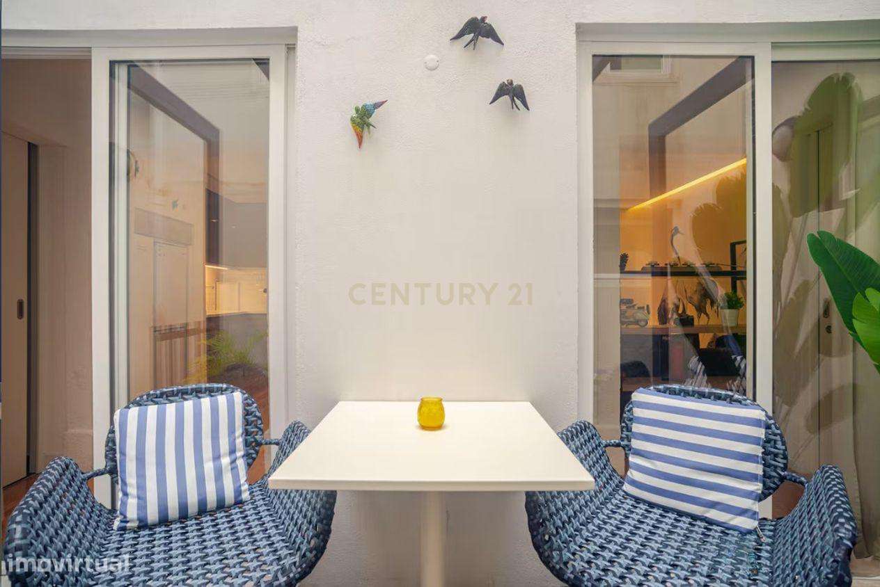 Apartamento T2 renovado na Graça, pronto a habitar ou investir, com fo - Grande imagem: 4/16