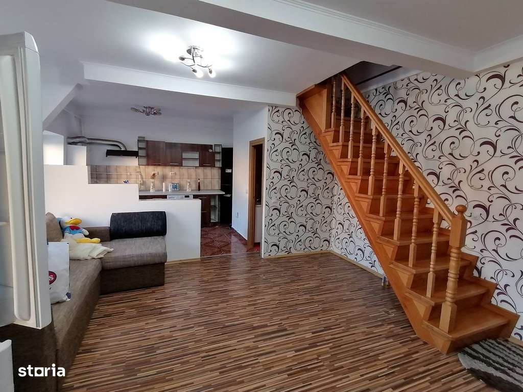 Apartament 3 camere mansarda - Rm. Valcea - Cartier Ostroveni - Imagine principală: 4/15