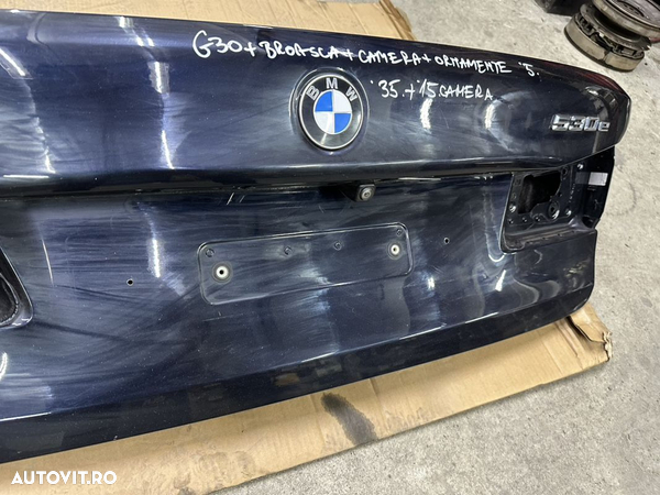 Capota portbagaj BMW seria 5 G30 an 2018 cu ornamente, broasca si camera culoare schwartz metalic - 5