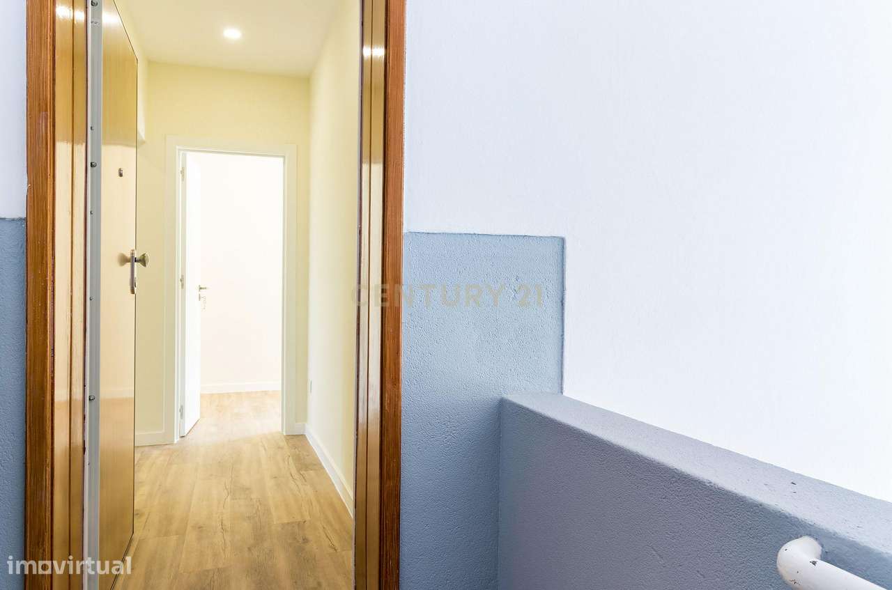 Apartamento T4 integralmente renovado em Alvalade, Lisboa. Em Venda!-35