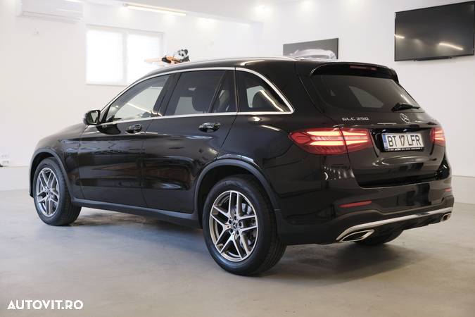 Mercedes-Benz GLC 250 4MATIC - 27