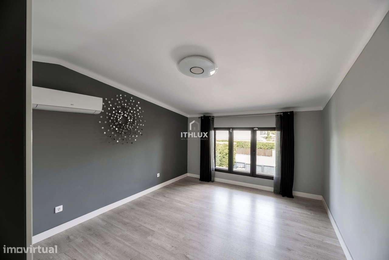 Moradia T3+1 em Birre, Cascais — Elegância, Conforto e Privacidade num-17
