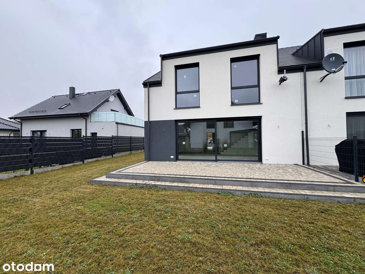 DOM w zabudowie bliźniaczej Kołobrzeg-2