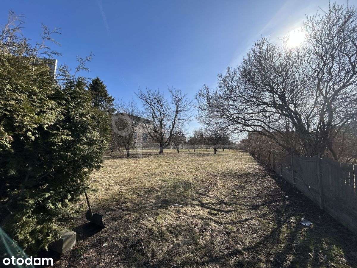 Działka budowlano/inwestycyjna-3