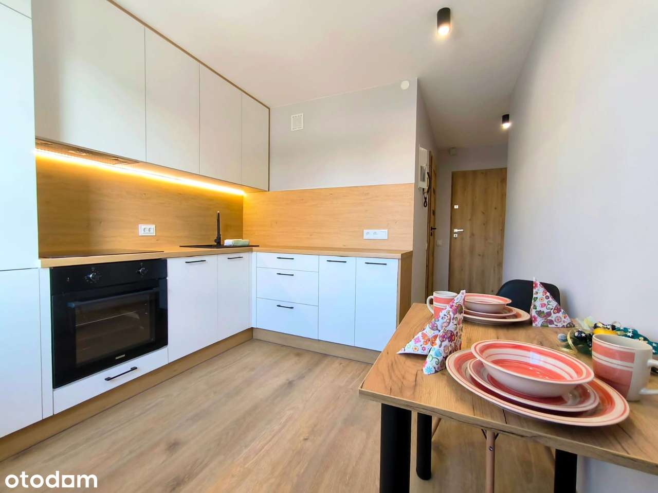 Dwupokojowe z Balkonem po Remoncie - Możliwość Zamiany-3