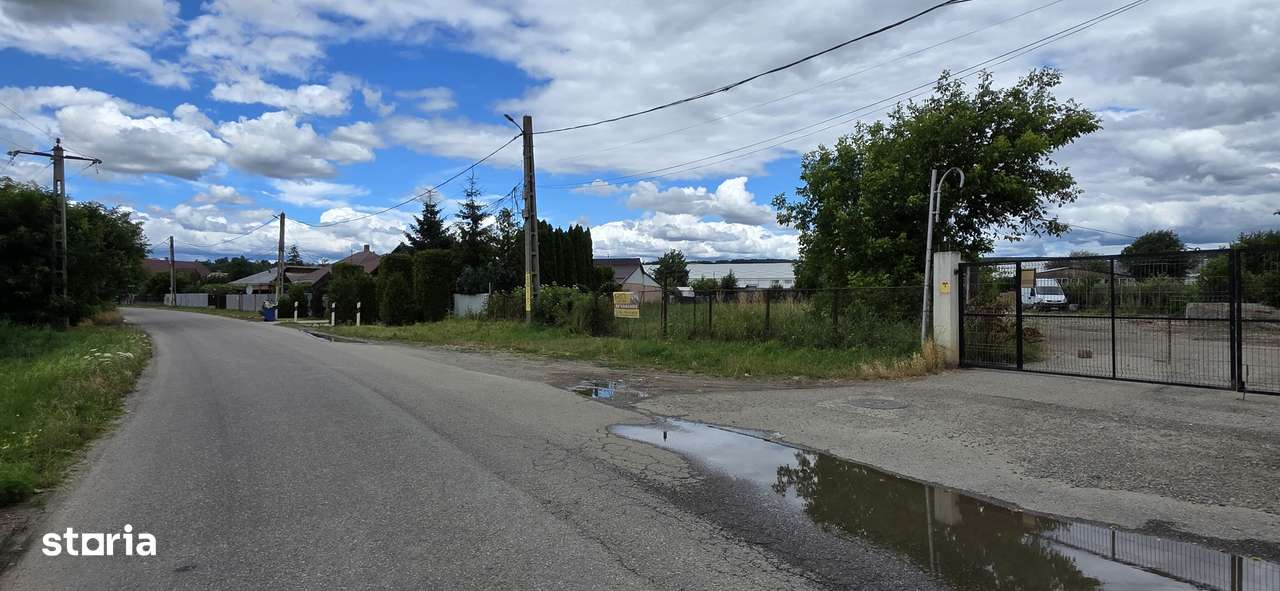 Pozitie buna! TEREN 1.600 mp in Buhusi - Imagine principală: 1/3