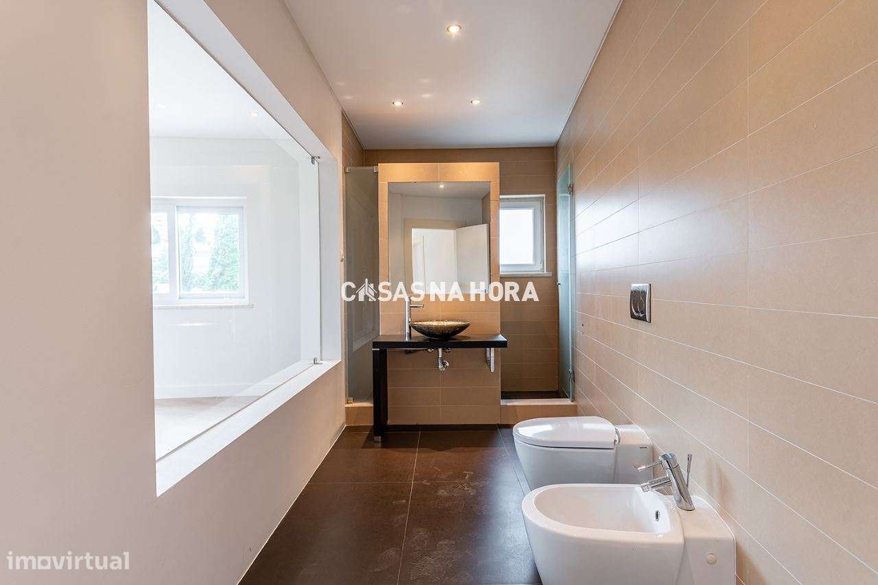 Moradia T4 no Belas Clube de Campo-8