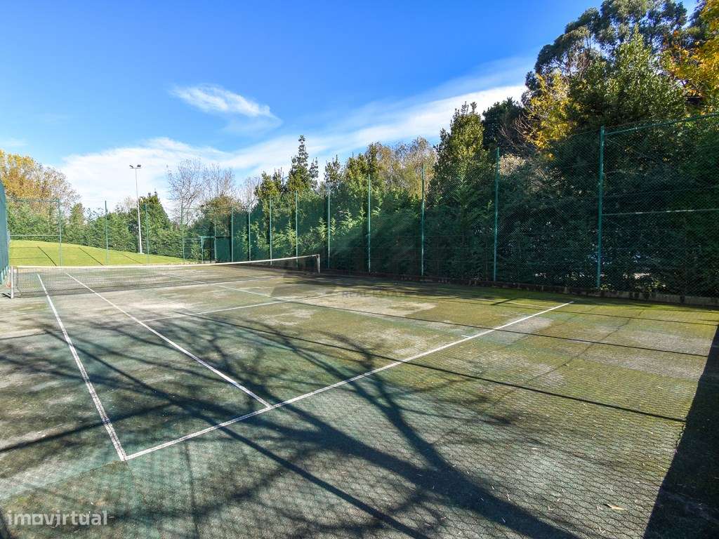 Apartamento T5 localizado no condomínio Jardim das Camélias - Gaia/...-50