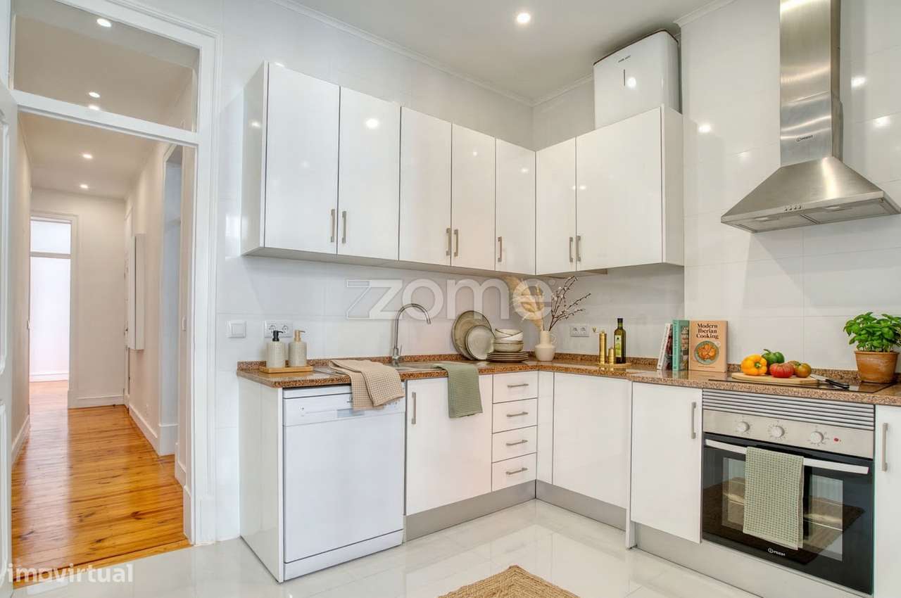 Apartamento T3 Remodelado |Penha de França-21