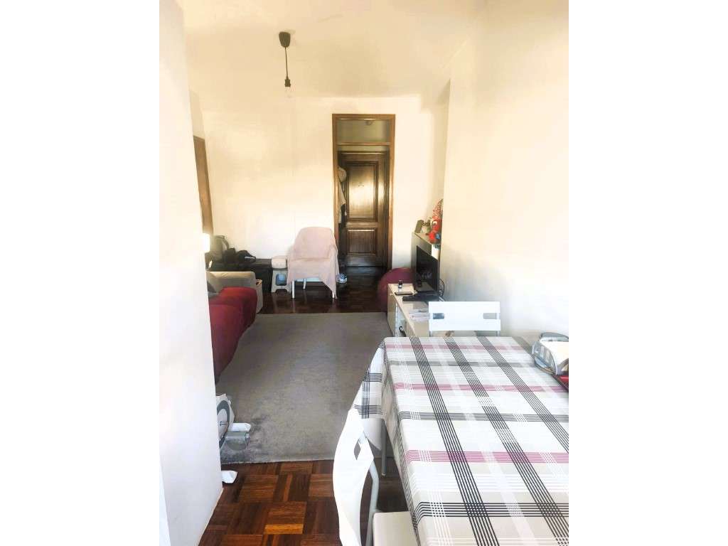 Apartamento T1 ás Antas / Praça Velasquez - Grande imagem: 4/18