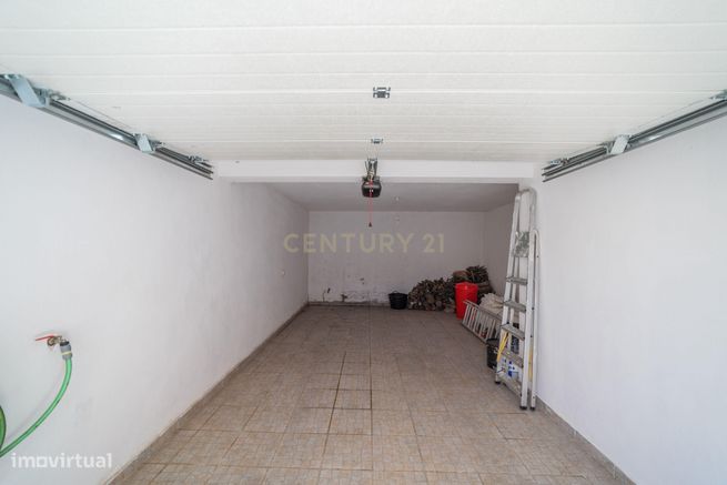 Moradia Isolada T3 com Jardim e Garagem em Bernardinheiro, Tavira-36