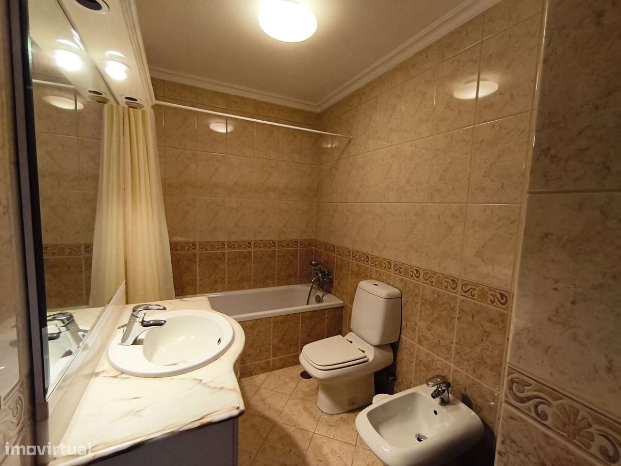 Moradia Isolada T5+1 com Piscina – S. Bernardo.-21