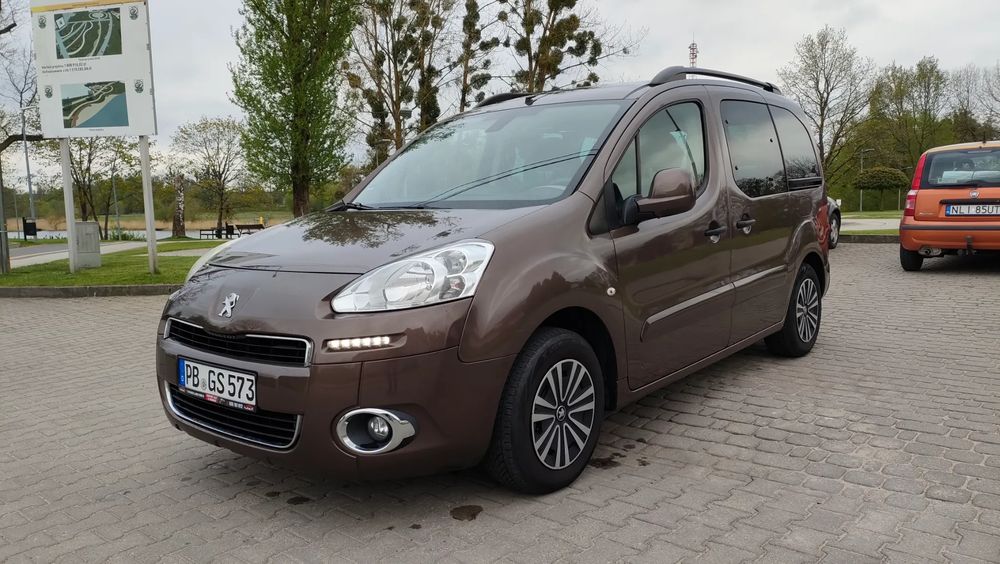 Peugeot Partner II HDi FAP 115 Family 2015