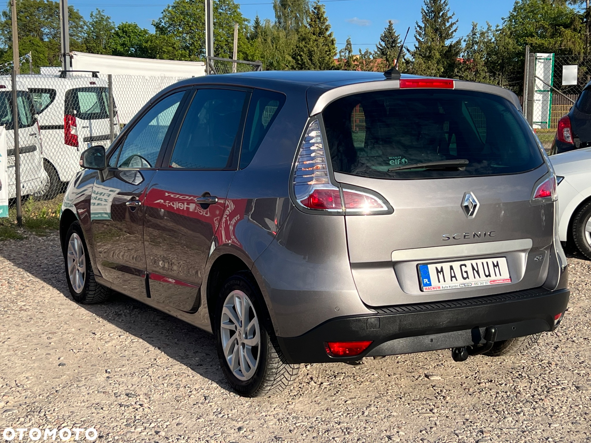 Renault Scenic dCi 110 FAP Dynamique - 32