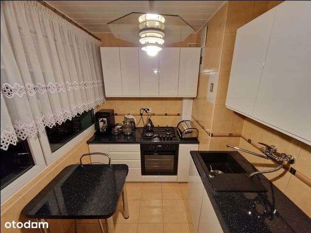 M-5 (78) Lutomierska - 4 piętro , wieżowiec-8