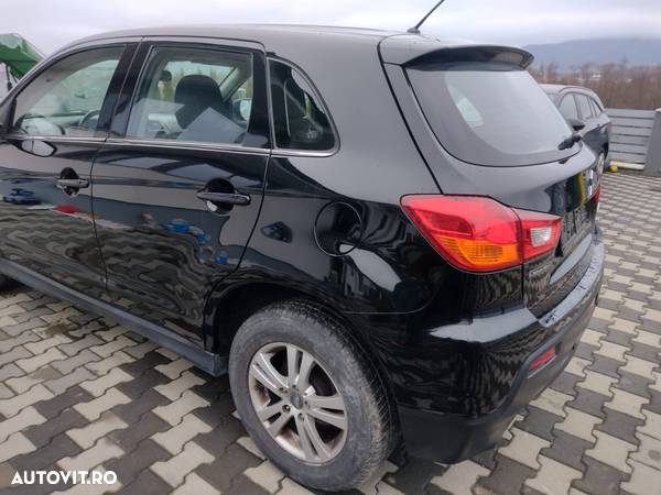 Mitsubishi ASX 1.8 DI-D 2WD Invite - 4