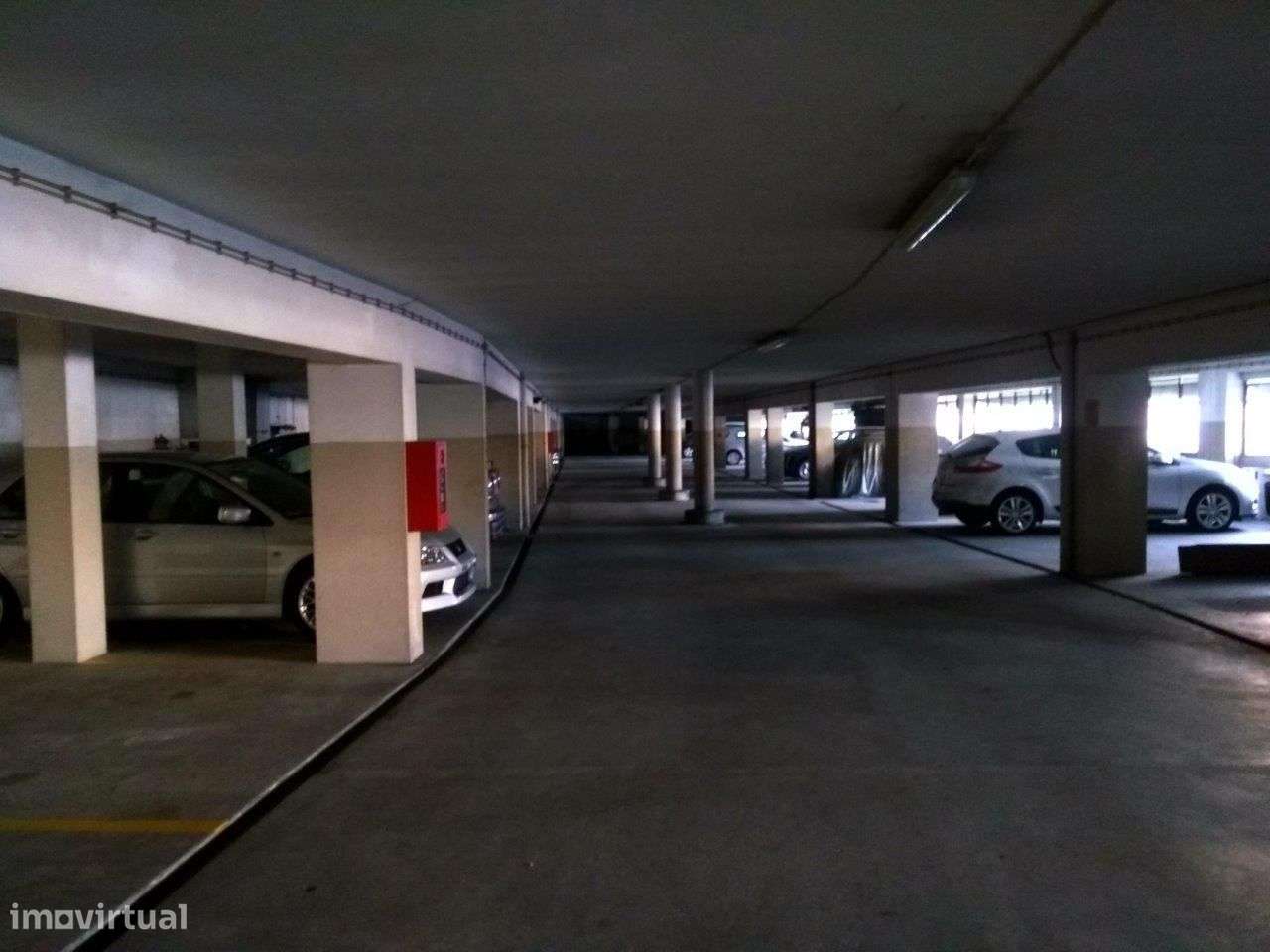 Lugar Garagem RIO TINTO - Grande imagem: 3/4