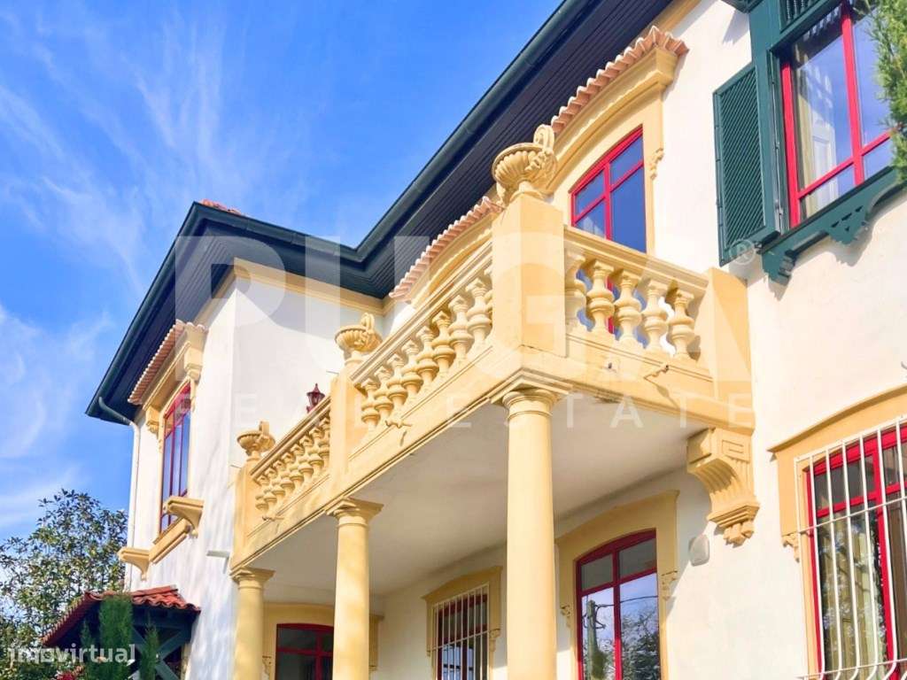 Palacete Centenário T5 em Miramar | Identidade Histórica e Proximid...-3