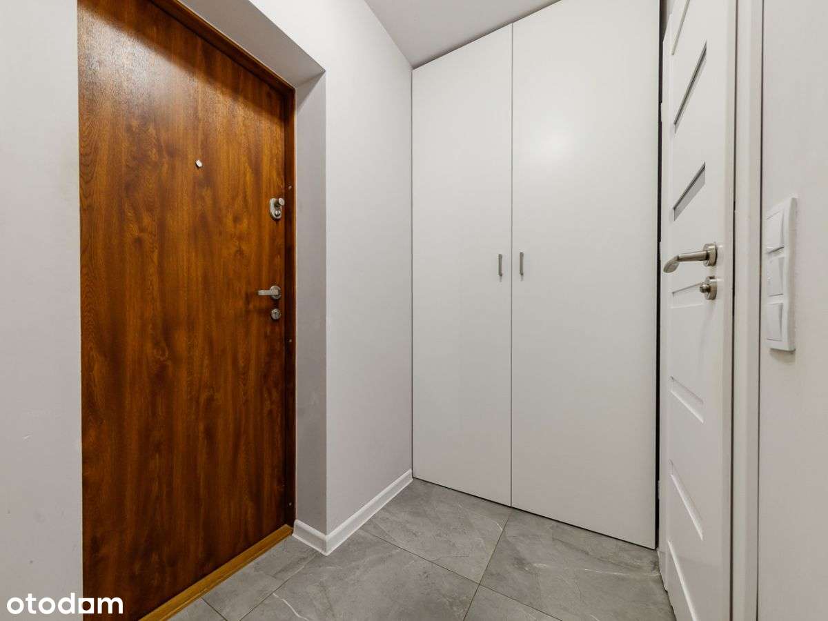 Przytulna kawalerka / Blisko Metra-11