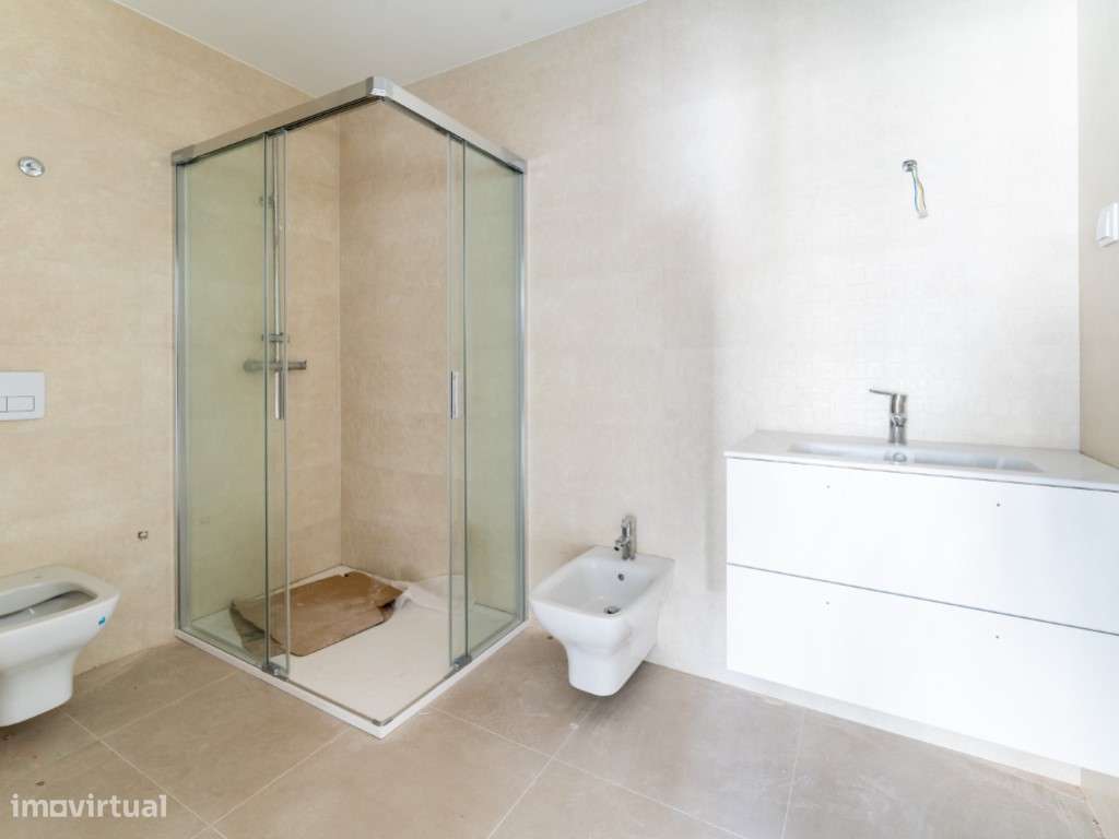 Apartamento T3 junto ao mercado- 200 mts da praia-22