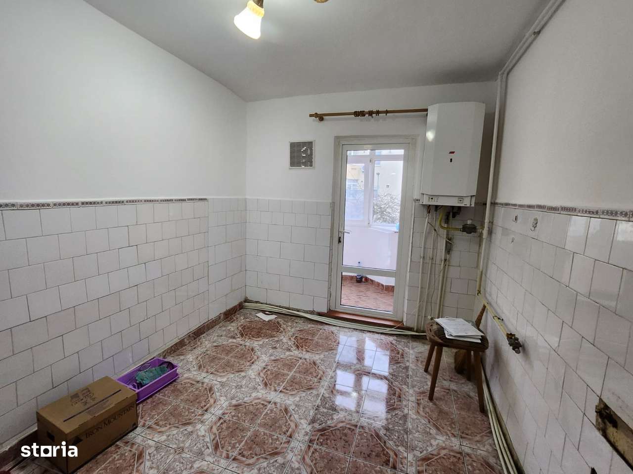 Decomandat 3 Camere  str Neagoe Voda et 2-13