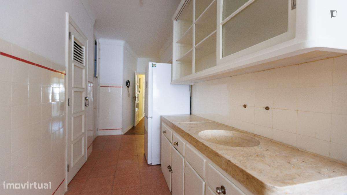 Quarto - localizado em Amoreiras Lisbon - Grande imagem: 4/7