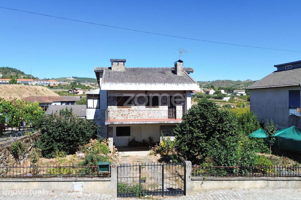 Moradia T6 em Alijó-4