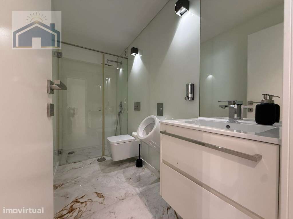 Moradia de Luxo Exclusiva em Apúlia-19