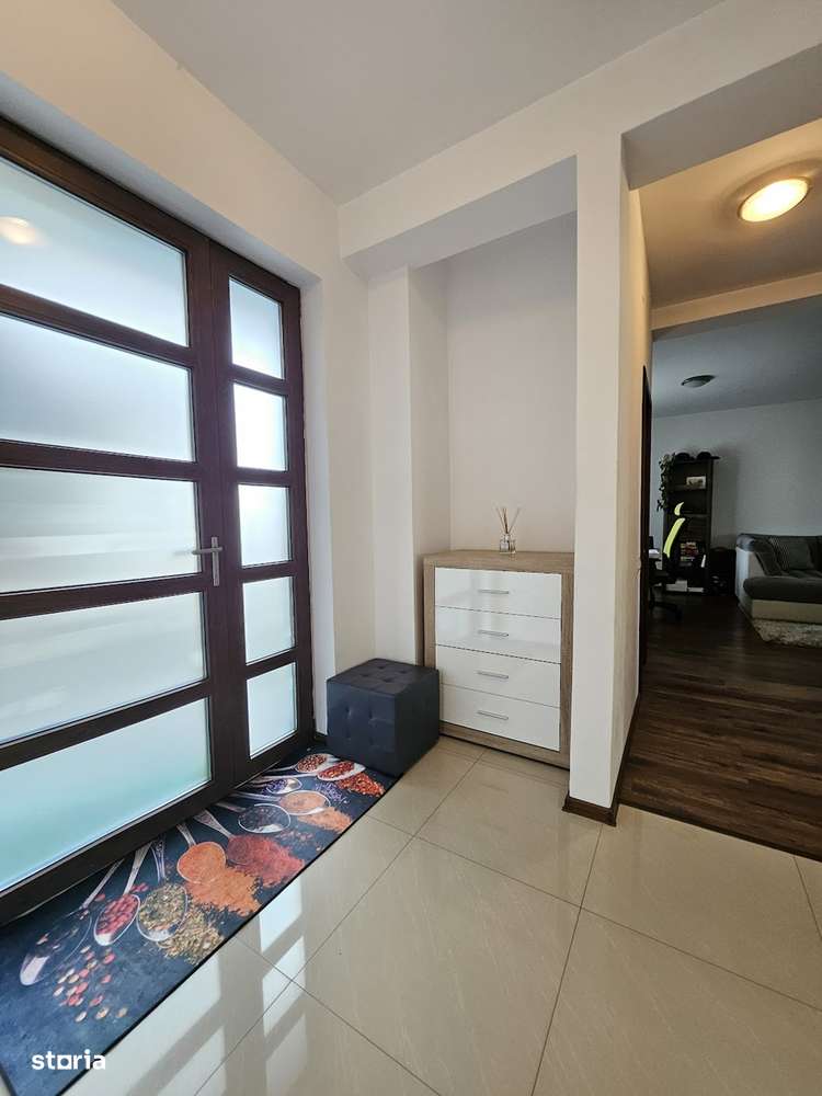 Oferta vanzare parte din triplex in Zavoi,  178000 EURO-2