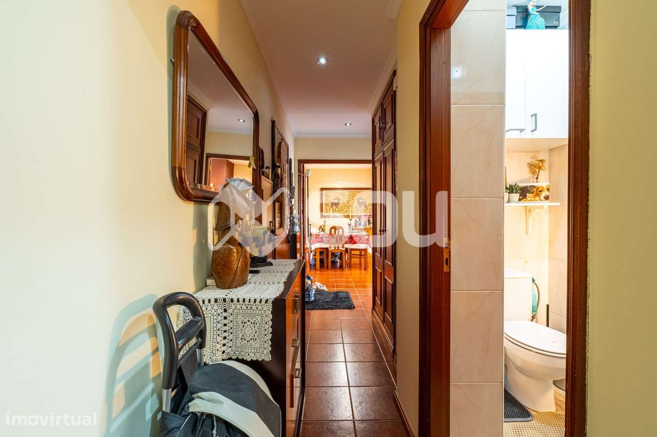 Apartamento T2 na Senhora da Hora-12
